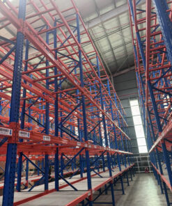 650 Bộ Kệ Selective Cao 7,5m Đang Tháo Dỡ – Chuẩn Bị Về Kho Vạn Thành Hưng